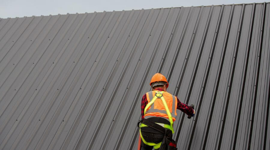 Professional metal roof installation services in Chico, CA